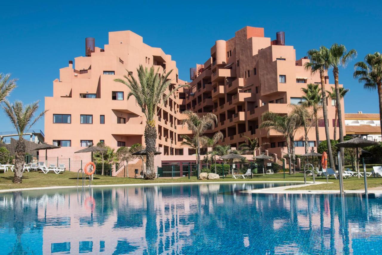 Apartamentos Don Juan Manilva Dış mekan fotoğraf
