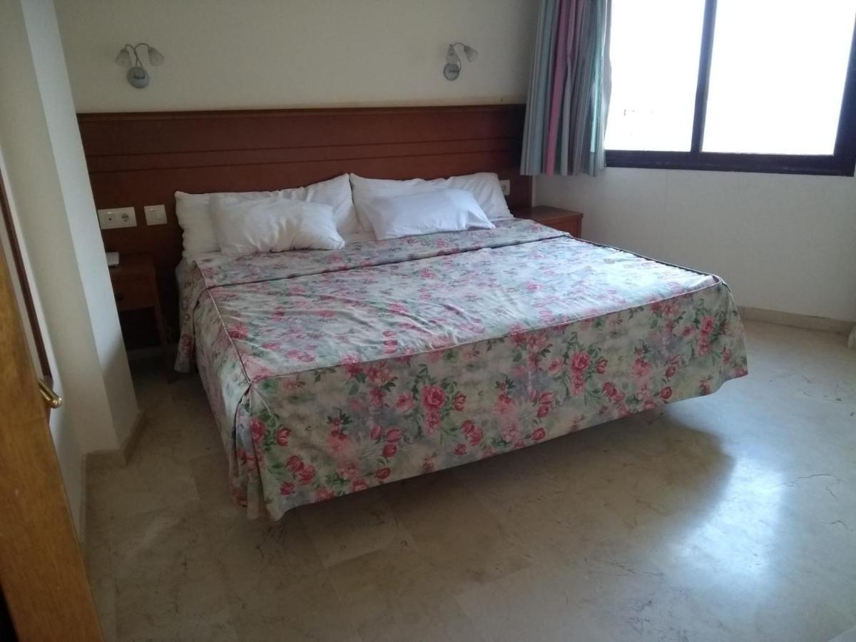 Apartamentos Don Juan Manilva Dış mekan fotoğraf