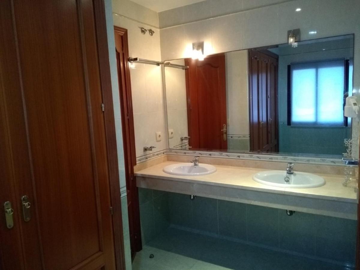 Apartamentos Don Juan Manilva Dış mekan fotoğraf